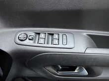 2022 (72) Vauxhall Combo Life 1.5 Turbo D SE XL 5dr (7 seat)