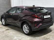 2022 (72) Toyota C-HR 1.8 Hybrid Icon 5dr CVT Auto