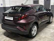 2022 (72) Toyota C-HR 1.8 Hybrid Icon 5dr CVT Auto