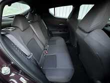 2022 (72) Toyota C-HR 1.8 Hybrid Icon 5dr CVT Auto