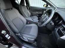 2022 (72) Toyota C-HR 1.8 Hybrid Icon 5dr CVT Auto