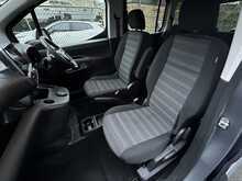 2022 (22) Vauxhall Combo Life 1.2 Turbo 130 SE 5dr Auto