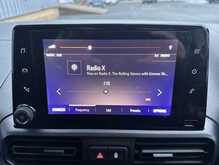 2022 (22) Vauxhall Combo Life 1.2 Turbo 130 SE 5dr Auto