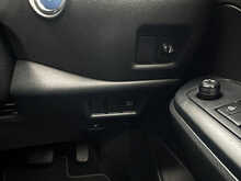 2023 (72) Toyota C-HR 1.8 Hybrid Icon 5dr CVT Auto