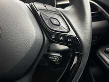 2023 (72) Toyota C-HR 1.8 Hybrid Icon 5dr CVT Auto