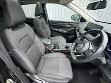 2022 (72) Nissan Qashqai 1.3 DiG-T MH 158 N-Connecta (Glass Rf) 5dr Xtronic Auto