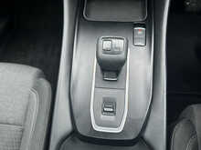 2022 (72) Nissan Qashqai 1.3 DiG-T MH 158 N-Connecta (Glass Rf) 5dr Xtronic Auto