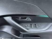 2021 (71) Peugeot 2008 1.2 PureTech 130 Allure Premium 5dr EAT8 Auto