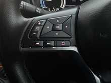 2023 (72) Nissan Juke 1.6 Hybrid N-Connecta 5dr Auto