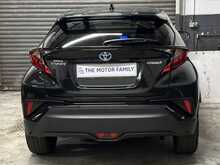 2023 (23) Toyota C-HR 1.8 Hybrid Design 5dr CVT Auto