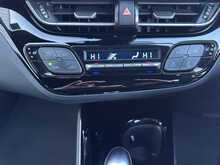 2023 (23) Toyota C-HR 1.8 Hybrid Design 5dr CVT Auto
