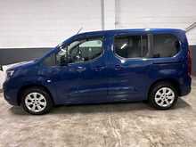 2022 (72) Vauxhall Combo Life 1.5 Turbo D SE 5dr