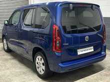 2021 (21) Vauxhall Combo Life 1.2 Turbo 130 SE 5dr Auto
