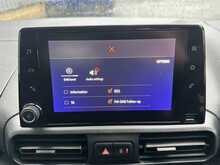 2021 (21) Vauxhall Combo Life 1.2 Turbo 130 SE 5dr Auto