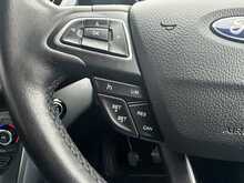 2017 (17) Ford Kuga 1.5 EcoBoost Zetec Nav 5dr