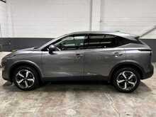 2023 (72) Nissan Qashqai 1.3 DiG-T MH N-Connecta (Glass Roof) 5dr