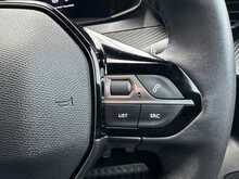 2023 (73) Peugeot 2008 1.2 PureTech 130 Allure 5dr