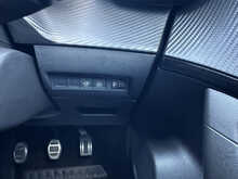2023 (23) Peugeot 2008 1.2 PureTech Allure Premium+ 5dr