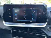 2023 (23) Peugeot 2008 1.2 PureTech Allure Premium+ 5dr
