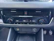 2023 (23) Nissan Qashqai 1.3 DiG-T MH N-Connecta 5dr