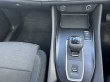 2022 (72) Nissan Qashqai 1.3 DiG-T MH 158 N-Connecta (Glass Rf) 5dr Xtronic Auto