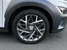 2023 (23) Hyundai KONA 1.6 Gdi Hybrid Premium 5dr DCT Auto