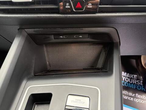 Volkswagen Golf 1.5 eTSI MHEV R-Line DSG Euro 6 (s/s) 5dr - U35746