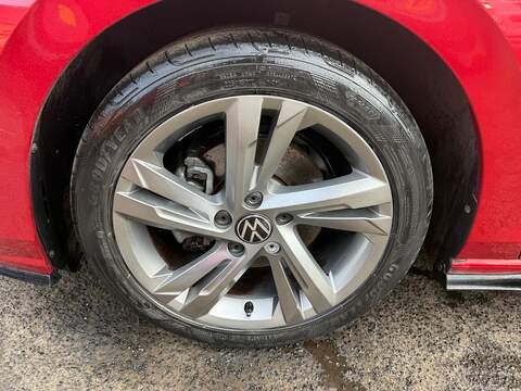 Volkswagen Golf 1.5 eTSI MHEV R-Line DSG Euro 6 (s/s) 5dr - U35746