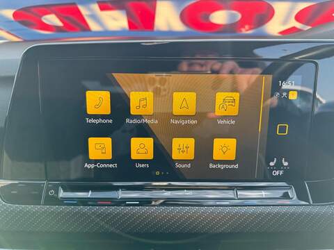 Volkswagen Golf 1.5 eTSI MHEV R-Line DSG Euro 6 (s/s) 5dr - U35746