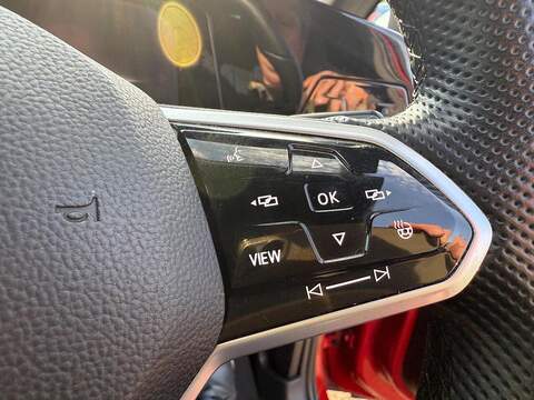 Volkswagen Golf 1.5 eTSI MHEV R-Line DSG Euro 6 (s/s) 5dr - U35746