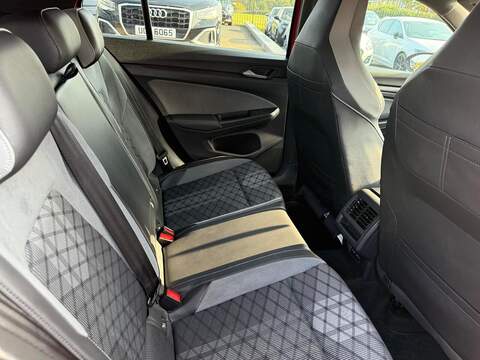 Volkswagen Golf 1.5 eTSI MHEV R-Line DSG Euro 6 (s/s) 5dr - U35746