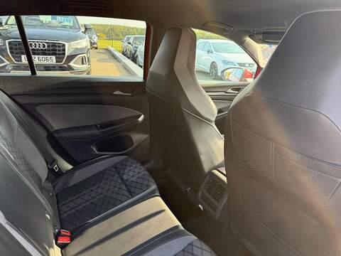 Volkswagen Golf 1.5 eTSI MHEV R-Line DSG Euro 6 (s/s) 5dr - U35746