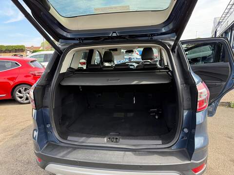 Ford Kuga 1.5T EcoBoost Titanium X SUV 5dr Petrol Auto AWD Euro 6 (s/s) (176 ps) - U35764