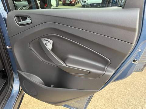 Ford Kuga 1.5T EcoBoost Titanium X SUV 5dr Petrol Auto AWD Euro 6 (s/s) (176 ps) - U35764
