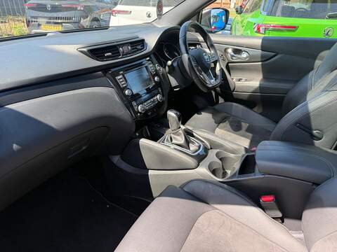 Nissan Qashqai 1.3 DIG-T n-tec DCT Auto Euro 6 (s/s) 5dr - U35811