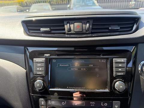 Nissan Qashqai 1.3 DIG-T n-tec DCT Auto Euro 6 (s/s) 5dr - U35811