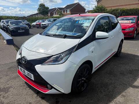Toyota AYGO 1.5 VVT-h Y20 Hatchback 5dr Petrol Hybrid E-CVT Euro 6 (s/s) (100 ps)