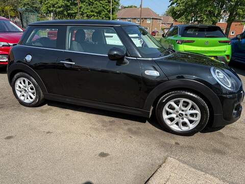 MINI Hatch 2.0 Cooper S Euro 6 (s/s) 3dr - U35942