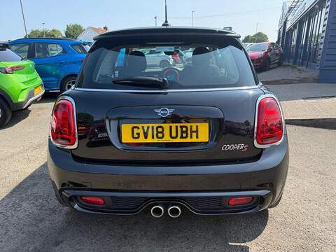 MINI Hatch 2.0 Cooper S Euro 6 (s/s) 3dr - U35942