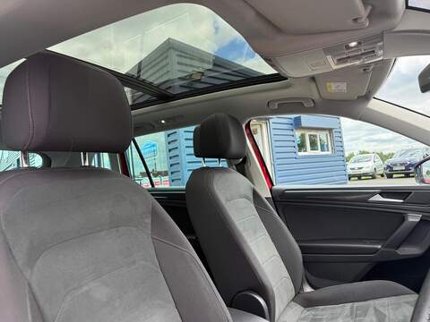 Volkswagen Tiguan 1.5 TSI Elegance DSG Euro 6 (s/s) 5dr - U35954