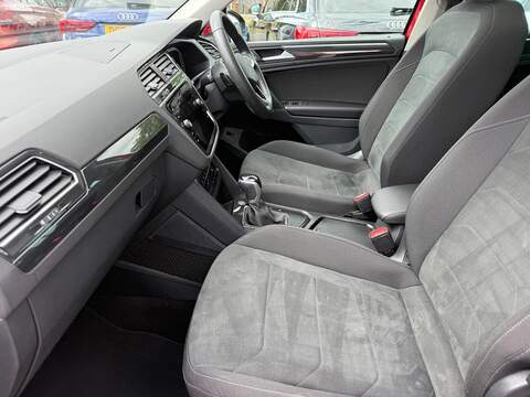 Volkswagen Tiguan 1.5 TSI Elegance DSG Euro 6 (s/s) 5dr - U35954