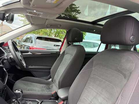 Volkswagen Tiguan 1.5 TSI Elegance DSG Euro 6 (s/s) 5dr - U35954