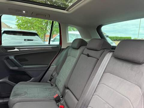 Volkswagen Tiguan 1.5 TSI Elegance DSG Euro 6 (s/s) 5dr - U35954