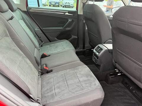 Volkswagen Tiguan 1.5 TSI Elegance DSG Euro 6 (s/s) 5dr - U35954