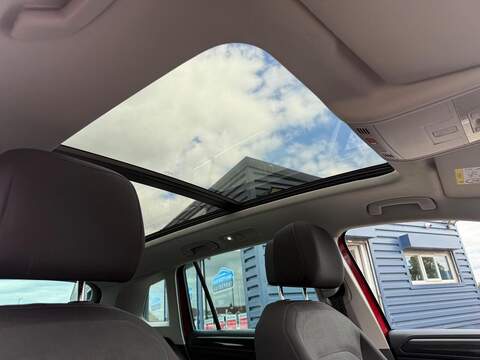 Volkswagen Tiguan 1.5 TSI Elegance DSG Euro 6 (s/s) 5dr - U35954