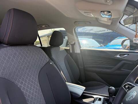 MG MG HS 1.5 T-GDI SE Euro 6 (s/s) 5dr - U35976