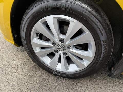 Volkswagen Golf 1.0 TSI BlueMotion Tech SE Nav Hatchback 5dr Petrol DSG Euro 6 (s/s) (110 bhp) - U35990