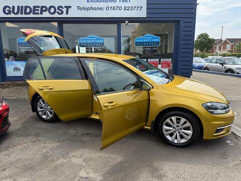 Volkswagen Golf 1.0 TSI BlueMotion Tech SE Nav Hatchback 5dr Petrol DSG Euro 6 (s/s) (110 bhp) - U35990