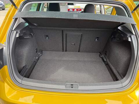 Volkswagen Golf 1.0 TSI BlueMotion Tech SE Nav Hatchback 5dr Petrol DSG Euro 6 (s/s) (110 bhp) - U35990