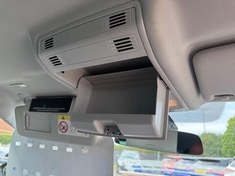 Volkswagen Golf 1.0 TSI BlueMotion Tech SE Nav Hatchback 5dr Petrol DSG Euro 6 (s/s) (110 bhp) - U35990